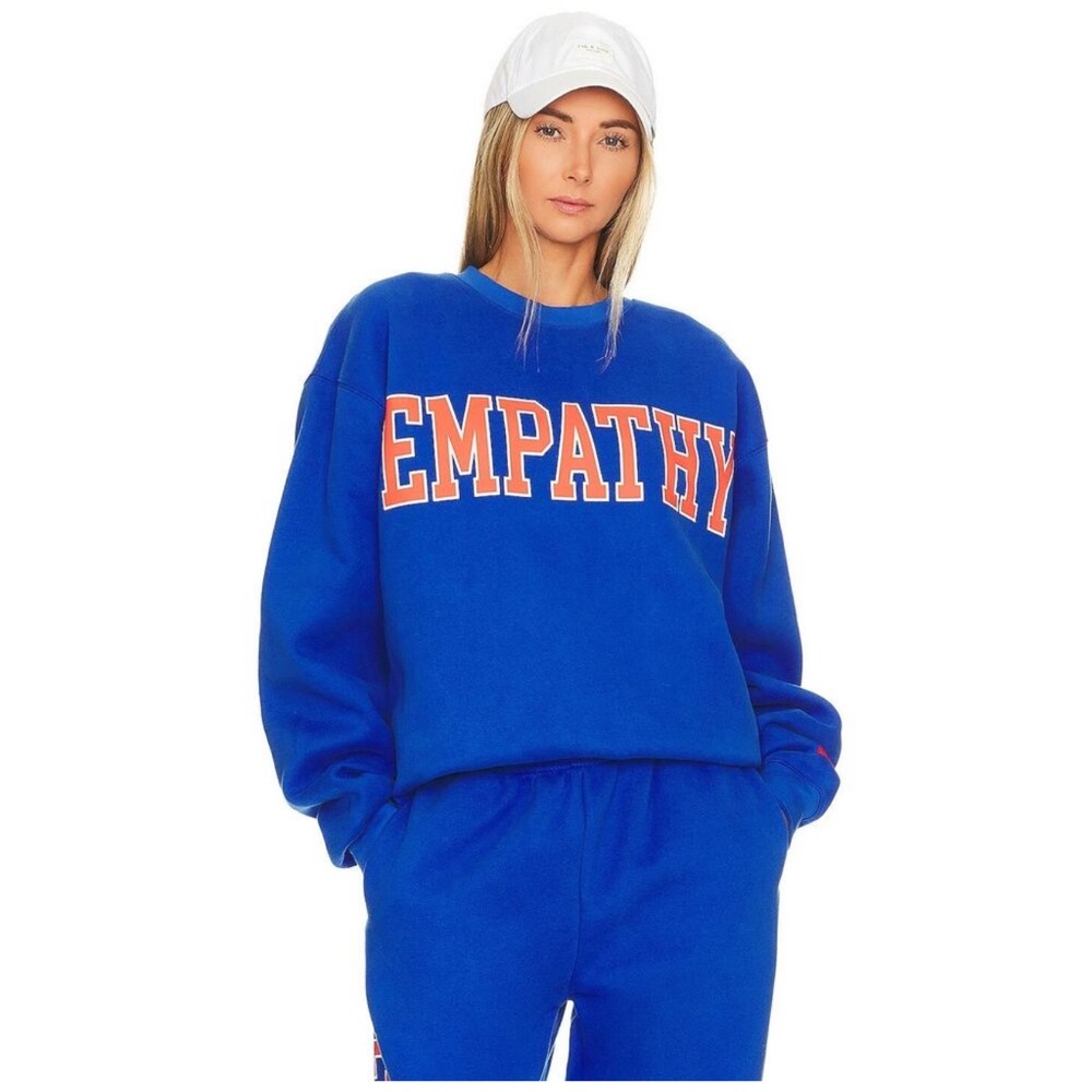 Mayfair Women's Blue Crew Neck Sweater